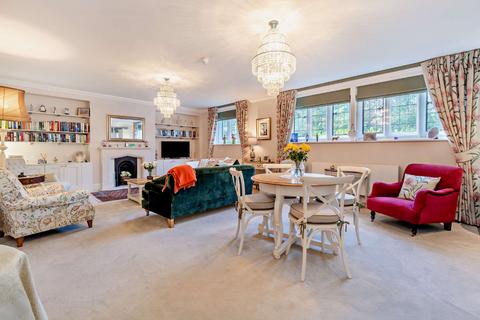 2 bedroom flat for sale, Slaugham Manor, Slaugham Place, Slaugham, Haywards Heath