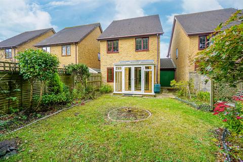 6 Epsom Close, St Leonards-on-sea, TN38 0WG
