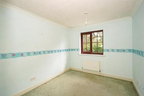 6 Epsom Close, St Leonards-on-sea, TN38 0WG