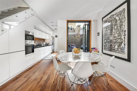 44 Orbain Road, London, SW6 7JY