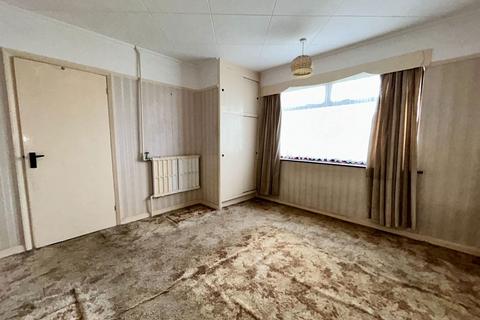 2 Smugglers Way, Birchington, CT7 9HP