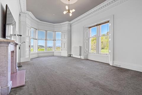 5 bedroom flat for sale, Royal Gardens, Stirling, FK8