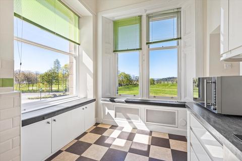 5 bedroom flat for sale, Royal Gardens, Stirling, FK8