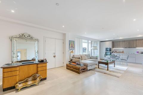 2 bedroom flat for sale, The Avenue, London