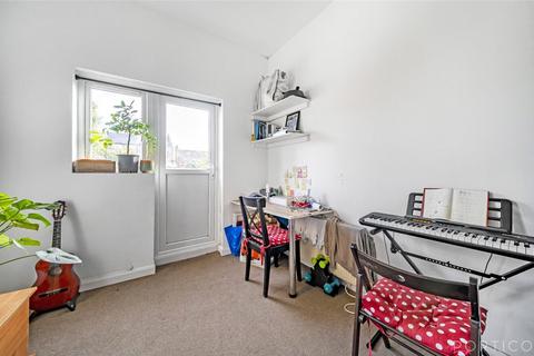 2 bedroom apartment for sale, Lordship Lane, London