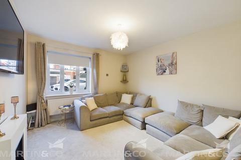 35 Westminster Drive, Dunsville, Doncaster, DN7 4QB