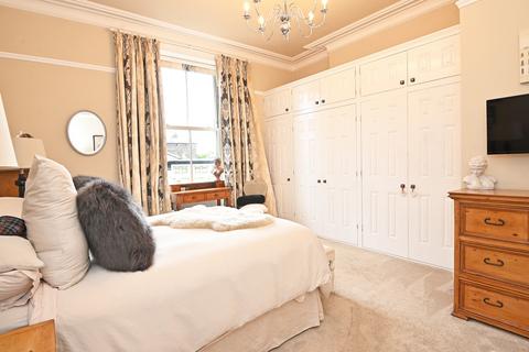 2 bedroom apartment for sale, Huntcliffe House, Otley Road, Harrogate