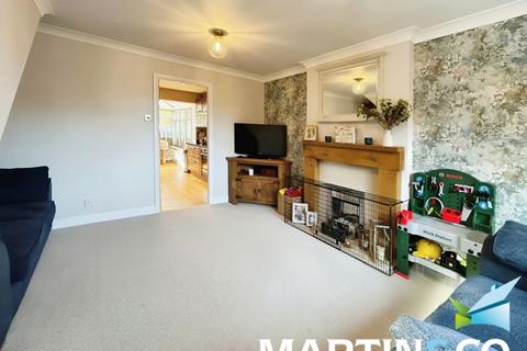 21 Ashbury Chase, Outwood, Wakefield, WF1 2PP