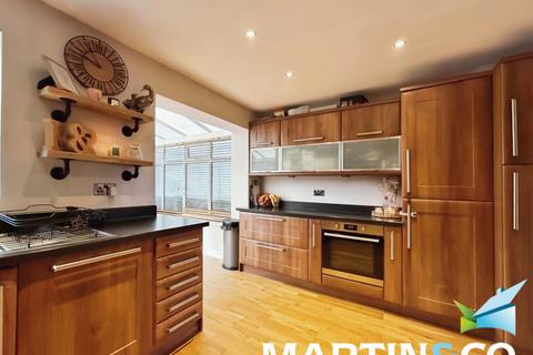 21 Ashbury Chase, Outwood, Wakefield, WF1 2PP