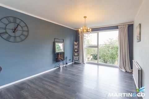 21 Chelsea Close, Birmingham, B32 2XD