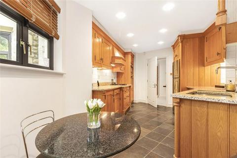 1, Stanmore Hall Wood Lane, Stanmore, HA7 4JY
