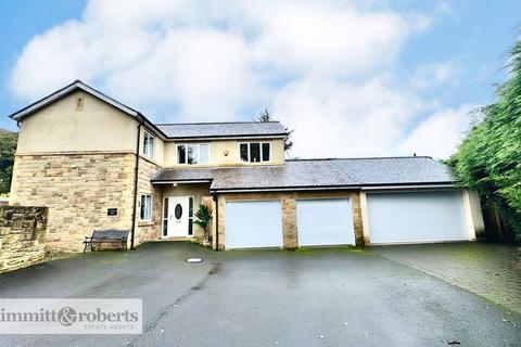 4 bedroom detached house for sale, St. Aidans Place, Consett, Durham, DH8 5SU