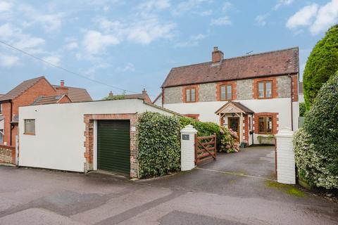 4 bedroom detached house for sale, Bread Street, Warminster