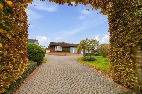 3 bedroom detached bungalow for sale, Francis Close, Brimington