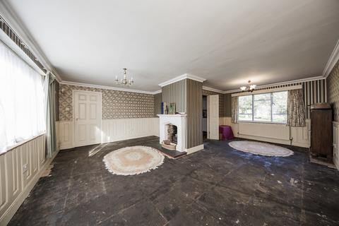 4 bedroom detached house for sale, East Beeches Road, Crowborough