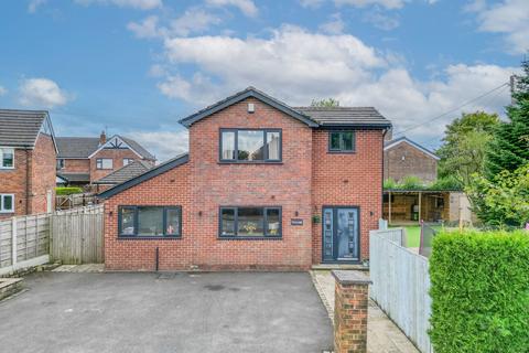 4 bedroom detached house for sale, Macclesfield SK11