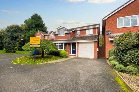 4 bedroom detached house for sale, Edmund Avenue, Castle House Gardens