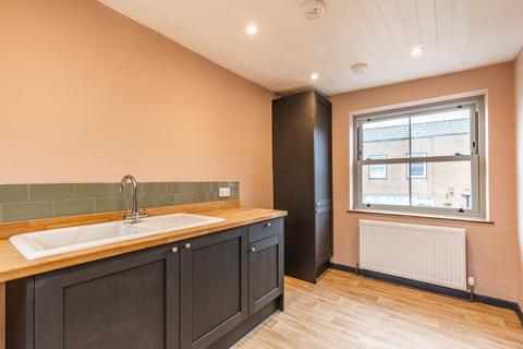 undefined, Beautifully Refurbished Apartment in the Heart of Holt