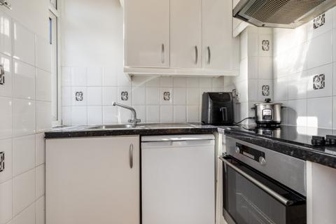 Studio for sale, Chatsworth Court, Pembroke Road, London, W8