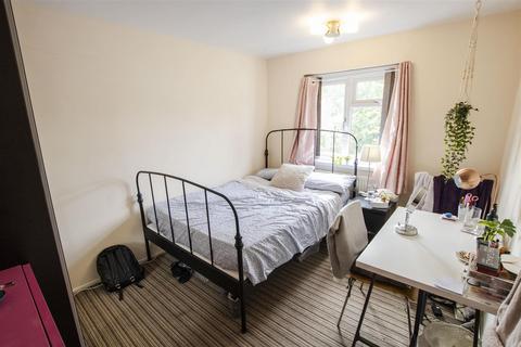 undefined, Leahurst Crescent, Birmingham B17