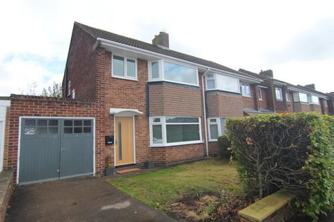 3 bedroom semi-detached house for sale, Hastings Avenue, Durham, Durham, DH1