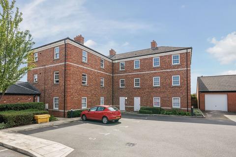 2 bedroom flat for sale, Long Roses Way, Birstall