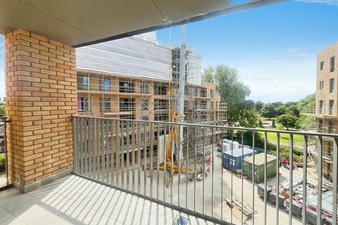 2 bedroom apartment for sale, Pyramid House, Ashford