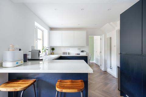 1 Alder Way, Bath, BA2 2DU