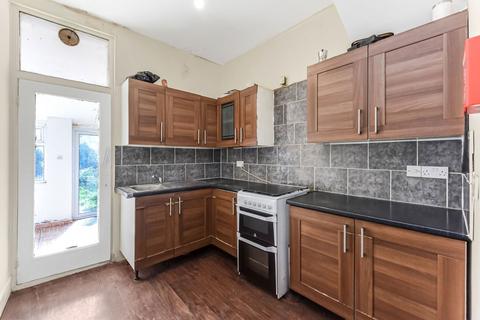 40 Matlock Road, London, E10 6BU