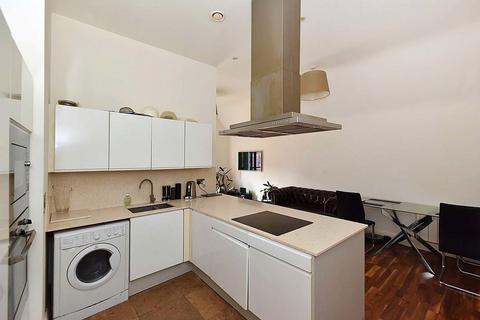 2 bedroom apartment to rent, Regent Street, Knutsford