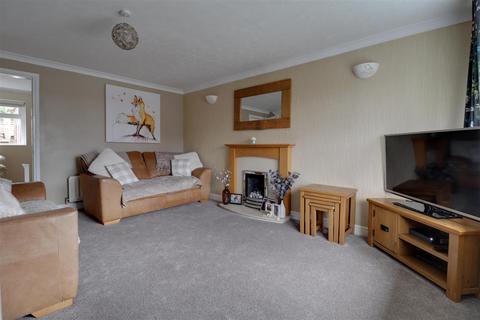 15 Browning Grove, Talke, Stoke-on-trent, ST7 1PD