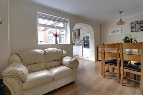 15 Browning Grove, Talke, Stoke-on-trent, ST7 1PD