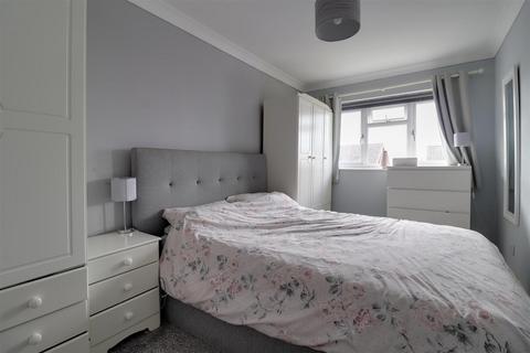 15 Browning Grove, Talke, Stoke-on-trent, ST7 1PD