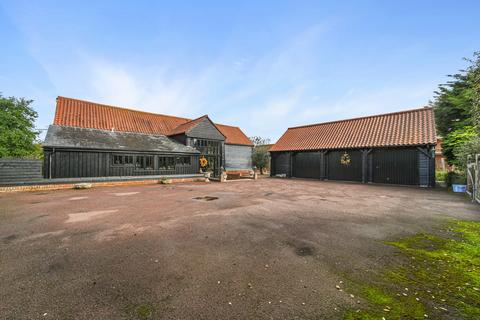 4 bedroom barn conversion for sale, The Street, Kirby-le-soken, Frinton-on-Sea