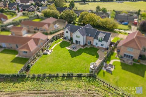 5 bedroom detached house for sale, Fen Street, Old Buckenham