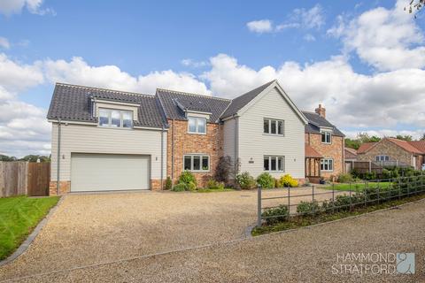 5 bedroom detached house for sale, Fen Street, Old Buckenham