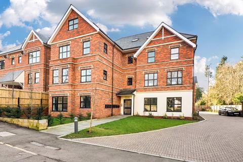 2 bedroom apartment for sale, Mera Heights, Church Road, Kenley