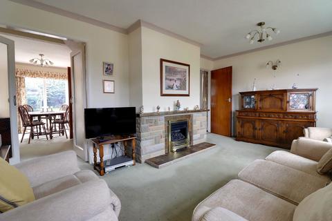 4 Hall Farm Road, Brewood, Stafford, ST19 9EZ