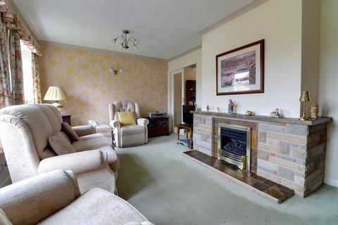 4 Hall Farm Road, Brewood, Stafford, ST19 9EZ