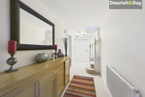 6 bedroom detached house for sale, Oakbrook Close, Stafford ST16