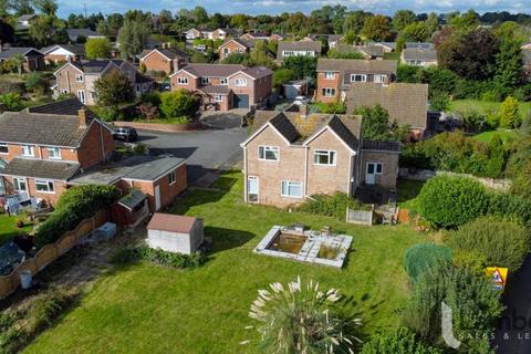 3 bedroom detached house for sale, Bredon Close, Inkberrow