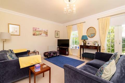 4 bedroom terraced house for sale, Tower Place, Warlingham