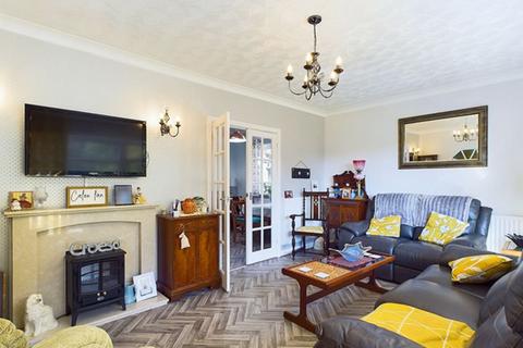 undefined, Pentremorgan, Bronwydd Arms, Carmarthen