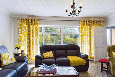 undefined, Pentremorgan, Bronwydd Arms, Carmarthen