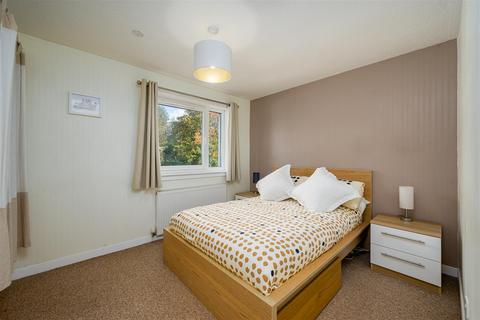 10 Quarryknowe Crescent, Inchture, Perth, PH14 9RH