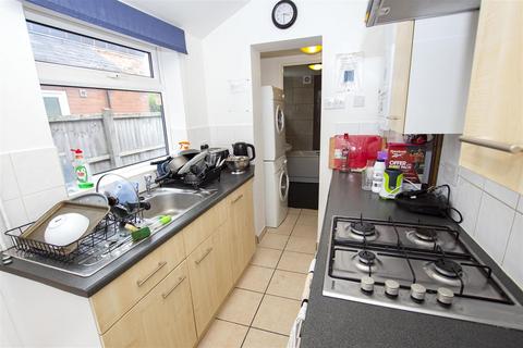 4 bedroom house to rent, Dartmouth Road, Birmingham B29