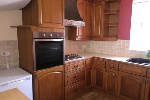 3 bedroom townhouse to rent, Central location, West Street, Exeter