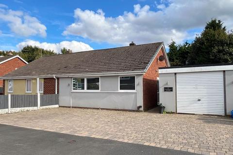 2 bedroom semi-detached bungalow for sale, Ferndale Close, Burntwood, WS7 4US