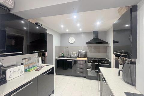 17 Ferndale Close, Burntwood, WS7 4US
