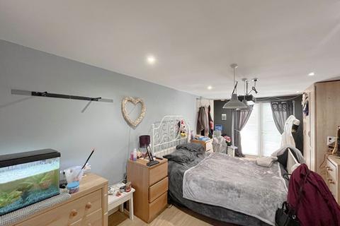 17 Ferndale Close, Burntwood, WS7 4US